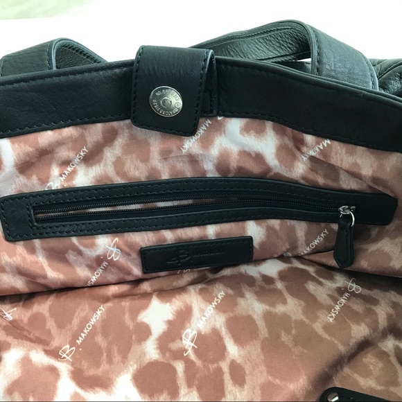 ✨B. Makowsky Large Black Leather Shoulder Bag NWOT - Picture 7 of 7